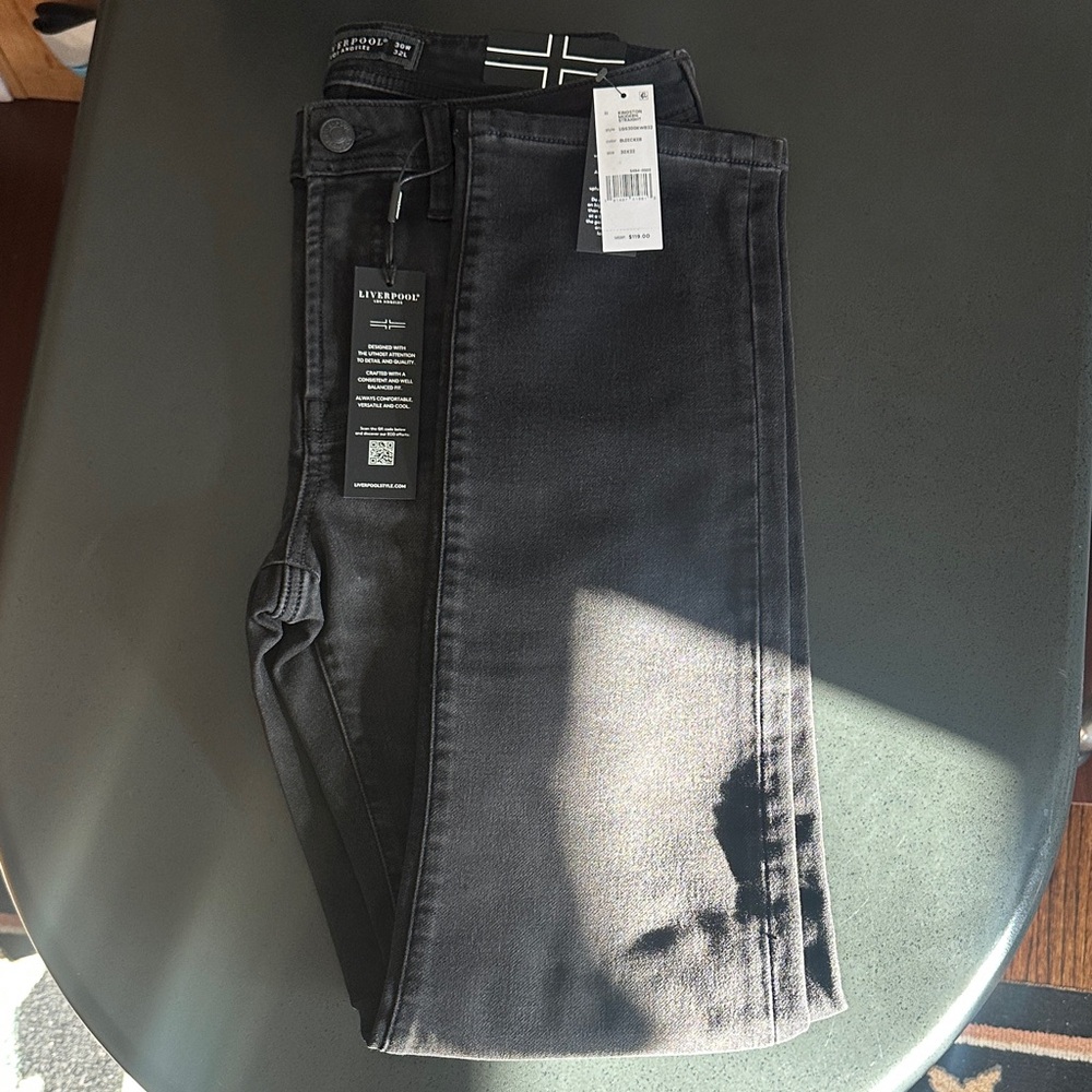 Liverpool Men's Kingston Modern Straight Jeans (30W x 32L)